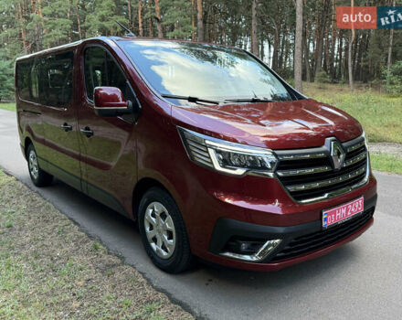 Красный Рено Трафик, объемом двигателя 2 л и пробегом 98 тыс. км за 28800 $, фото 1 на Automoto.ua