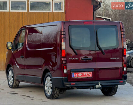 Красный Рено Трафик, объемом двигателя 2 л и пробегом 31 тыс. км за 23999 $, фото 6 на Automoto.ua