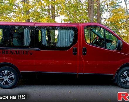 Красный Рено Трафик, объемом двигателя 1.9 л и пробегом 392 тыс. км за 7500 $, фото 5 на Automoto.ua