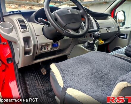 Рено Трафік 2010 у Харкові на Automoto.ua Червоний Рено Трафік, об'ємом двигуна 2 л та пробігом 230 тис. км за 9000 $, фото 1 на Automoto.ua