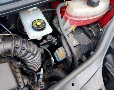 Рено Трафік 2010 у Харкові на Automoto.ua Червоний Рено Трафік, об'ємом двигуна 2 л та пробігом 230 тис. км за 9000 $, фото 5 на Automoto.ua