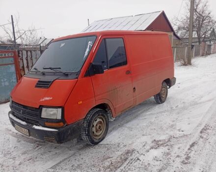Червоний Рено Трафік, об'ємом двигуна 2 л та пробігом 10 тис. км за 1479 $, фото 1 на Automoto.ua
