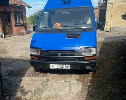 Червоний Рено Трафік, об'ємом двигуна 2.5 л та пробігом 460 тис. км за 1700 $, фото 1 на Automoto.ua