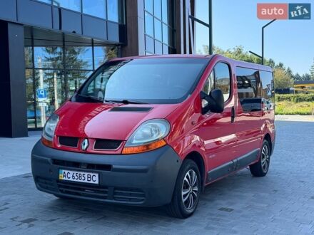 Красный Рено Трафик, объемом двигателя 1.87 л и пробегом 400 тыс. км за 5750 $, фото 1 на Automoto.ua