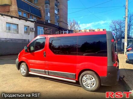 Рено Трафик 2001 в Славянске на Automoto.ua Красный Рено Трафик, объемом двигателя 1.9 л и пробегом 368 тыс. км за 5500 $, фото 1 на Automoto.ua