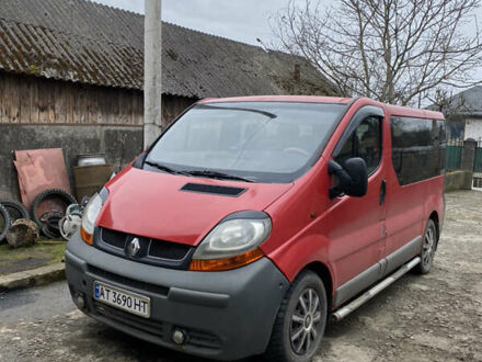 Рено Трафик 2002 в Коломые на Automoto.ua Красный Рено Трафик, объемом двигателя 1.87 л и пробегом 360 тыс. км за 6200 $, фото 1 на Automoto.ua