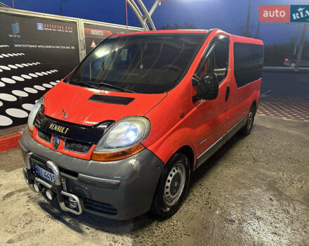 Червоний Рено Трафік, об'ємом двигуна 1.87 л та пробігом 367 тис. км за 7500 $, фото 1 на Automoto.ua