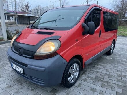 Красный Рено Трафик, объемом двигателя 1.9 л и пробегом 450 тыс. км за 7500 $, фото 1 на Automoto.ua