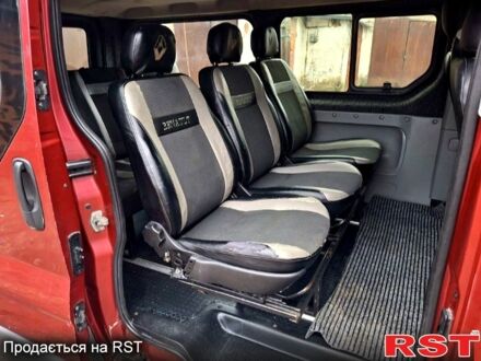 Червоний Рено Трафік, об'ємом двигуна 1.9 л та пробігом 300 тис. км за 4620 $, фото 1 на Automoto.ua