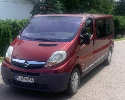 Червоний Рено Трафік, об'ємом двигуна 2.5 л та пробігом 301 тис. км за 10500 $, фото 1 на Automoto.ua