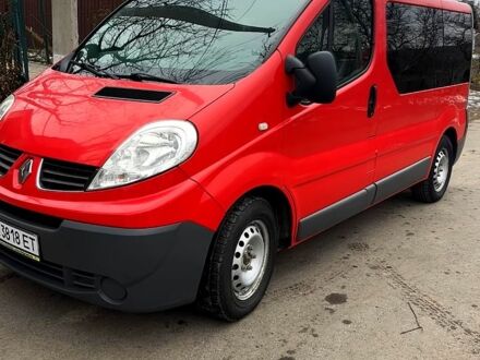 Рено Трафик 2008 в Подольск (Котовск) на Automoto.ua Красный Рено Трафик, объемом двигателя 2 л и пробегом 297 тыс. км за 9200 $, фото 1 на Automoto.ua