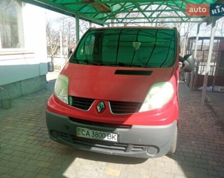 Червоний Рено Трафік, об'ємом двигуна 2 л та пробігом 320 тис. км за 9100 $, фото 1 на Automoto.ua