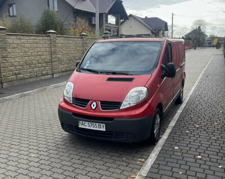 Рено Трафик 2009 в Владимир-Волынский на Automoto.ua Красный Рено Трафик, объемом двигателя 2 л и пробегом 478 тыс. км за 6299 $, фото 1 на Automoto.ua