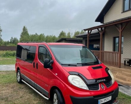 Красный Рено Трафик, объемом двигателя 2 л и пробегом 356 тыс. км за 11500 $, фото 1 на Automoto.ua