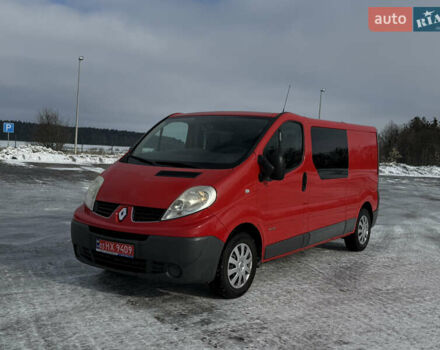 Червоний Рено Трафік, об'ємом двигуна 2 л та пробігом 220 тис. км за 12800 $, фото 1 на Automoto.ua