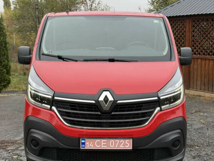 Червоний Рено Трафік, об'ємом двигуна 0 л та пробігом 200 тис. км за 20500 $, фото 1 на Automoto.ua