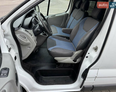 Рено Трафік, об'ємом двигуна 2 л та пробігом 285 тис. км за 11700 $, фото 32 на Automoto.ua