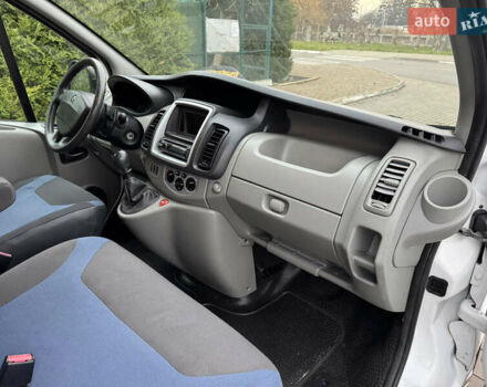 Рено Трафік, об'ємом двигуна 2 л та пробігом 285 тис. км за 11700 $, фото 19 на Automoto.ua