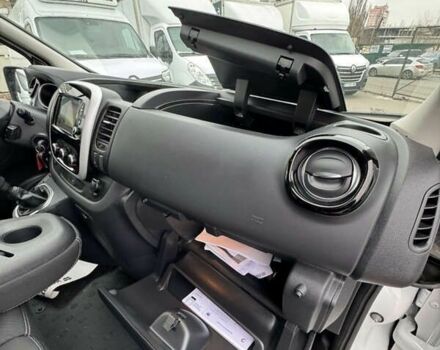 Рено Трафик, объемом двигателя 2 л и пробегом 186 тыс. км за 19200 $, фото 27 на Automoto.ua