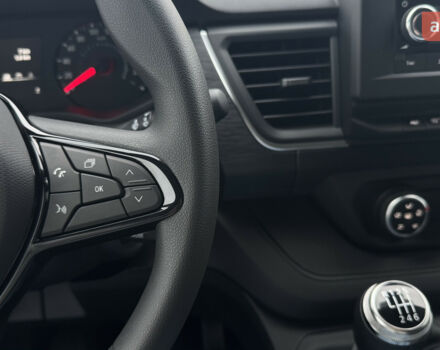 Рено Трафик, объемом двигателя 2 л и пробегом 0 тыс. км за 33619 $, фото 18 на Automoto.ua