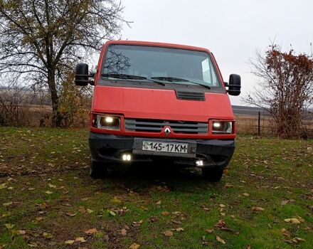 Рено Трафік, об'ємом двигуна 2.1 л та пробігом 250 тис. км за 1200 $, фото 1 на Automoto.ua