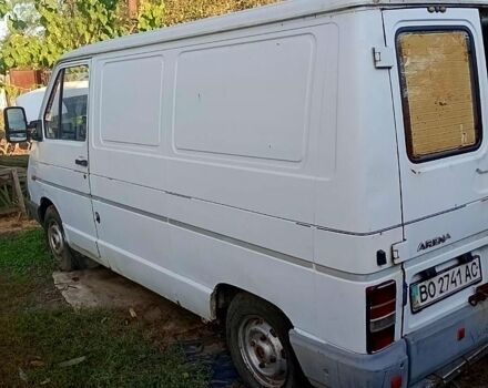 Рено Трафик, объемом двигателя 25 л и пробегом 0 тыс. км за 1200 $, фото 1 на Automoto.ua
