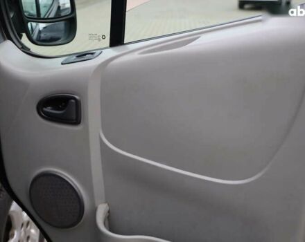 Рено Трафік, об'ємом двигуна 2 л та пробігом 497 тис. км за 10200 $, фото 22 на Automoto.ua