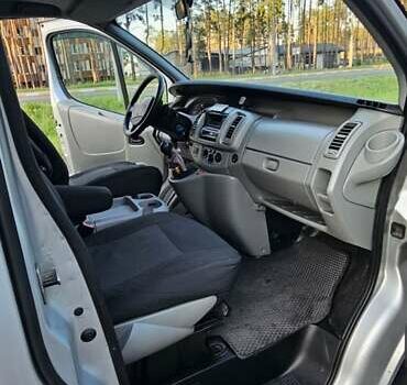Рено Трафик, объемом двигателя 2 л и пробегом 280 тыс. км за 11250 $, фото 10 на Automoto.ua