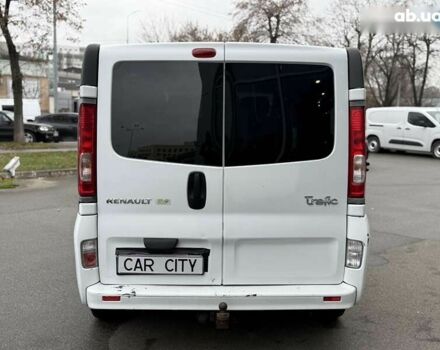 Рено Трафик, объемом двигателя 2 л и пробегом 385 тыс. км за 11000 $, фото 5 на Automoto.ua