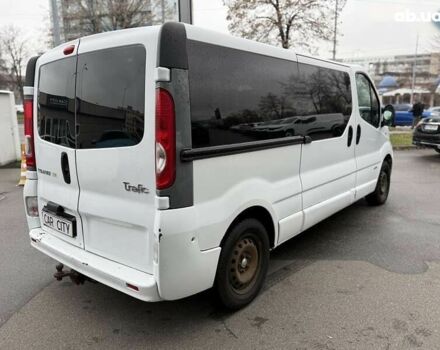 Рено Трафик, объемом двигателя 2 л и пробегом 385 тыс. км за 11000 $, фото 6 на Automoto.ua