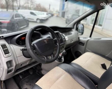 Рено Трафик, объемом двигателя 2 л и пробегом 385 тыс. км за 11000 $, фото 12 на Automoto.ua