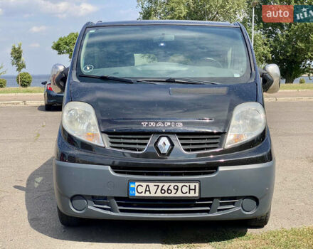 Рено Трафік, об'ємом двигуна 2 л та пробігом 265 тис. км за 10500 $, фото 13 на Automoto.ua