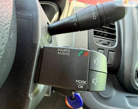 Рено Трафік, об'ємом двигуна 1.6 л та пробігом 266 тис. км за 11990 $, фото 17 на Automoto.ua