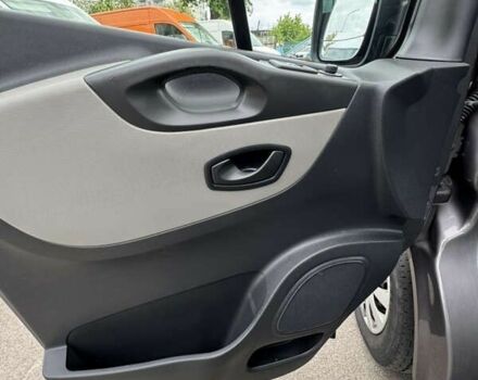 Рено Трафик, объемом двигателя 1.6 л и пробегом 178 тыс. км за 22500 $, фото 16 на Automoto.ua