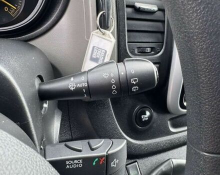 Рено Трафик, объемом двигателя 1.6 л и пробегом 178 тыс. км за 22500 $, фото 21 на Automoto.ua