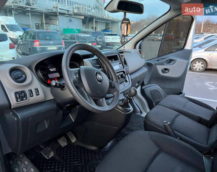 Рено Трафик, объемом двигателя 1.6 л и пробегом 260 тыс. км за 11700 $, фото 9 на Automoto.ua
