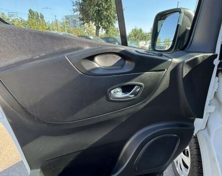 Рено Трафик, объемом двигателя 1.6 л и пробегом 249 тыс. км за 19600 $, фото 12 на Automoto.ua