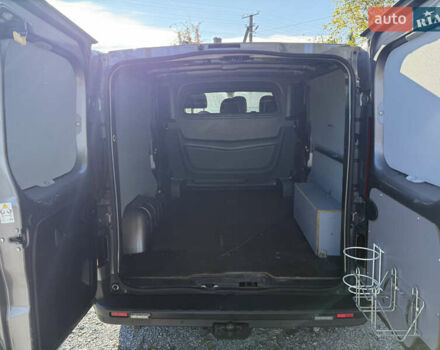 Рено Трафик, объемом двигателя 1.6 л и пробегом 225 тыс. км за 18500 $, фото 12 на Automoto.ua