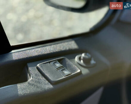 Рено Трафик, объемом двигателя 1.6 л и пробегом 225 тыс. км за 18500 $, фото 18 на Automoto.ua