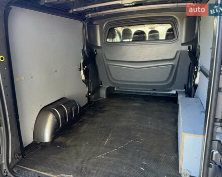 Рено Трафик, объемом двигателя 1.6 л и пробегом 225 тыс. км за 18500 $, фото 14 на Automoto.ua