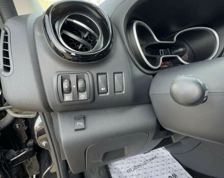 Рено Трафик, объемом двигателя 2 л и пробегом 203 тыс. км за 34900 $, фото 18 на Automoto.ua