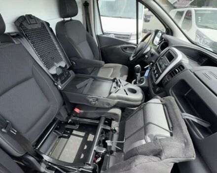 Рено Трафик, объемом двигателя 2 л и пробегом 194 тыс. км за 19200 $, фото 25 на Automoto.ua