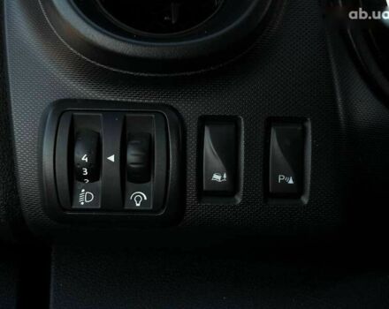 Рено Трафик, объемом двигателя 2 л и пробегом 167 тыс. км за 16800 $, фото 26 на Automoto.ua