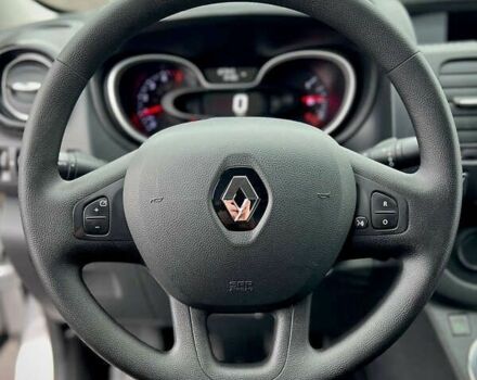 Рено Трафик, объемом двигателя 2 л и пробегом 167 тыс. км за 18900 $, фото 22 на Automoto.ua