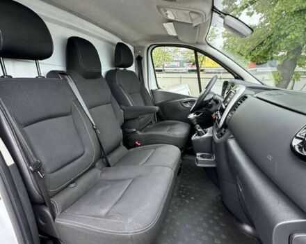 Рено Трафик, объемом двигателя 2 л и пробегом 187 тыс. км за 18500 $, фото 22 на Automoto.ua