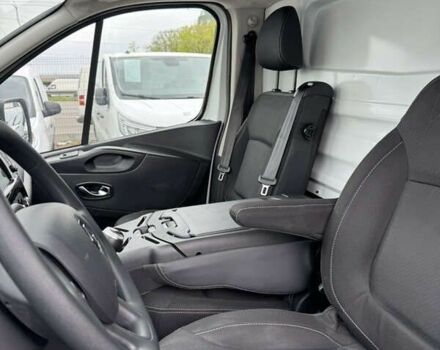Рено Трафик, объемом двигателя 2 л и пробегом 187 тыс. км за 18500 $, фото 12 на Automoto.ua