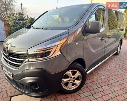 Рено Трафик, объемом двигателя 2.2 л и пробегом 180 тыс. км за 25500 $, фото 4 на Automoto.ua