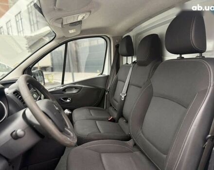 Рено Трафик, объемом двигателя 2 л и пробегом 178 тыс. км за 16700 $, фото 7 на Automoto.ua