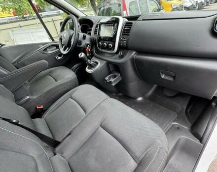 Рено Трафик, объемом двигателя 2 л и пробегом 187 тыс. км за 18500 $, фото 23 на Automoto.ua