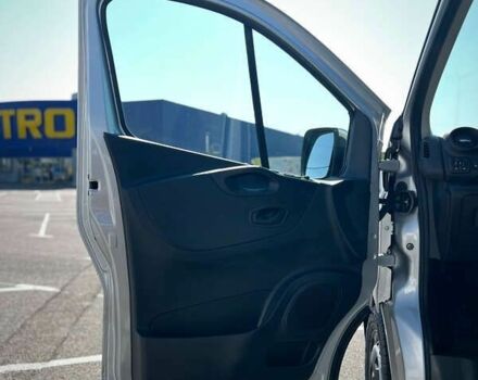Рено Трафик, объемом двигателя 2 л и пробегом 181 тыс. км за 20500 $, фото 15 на Automoto.ua